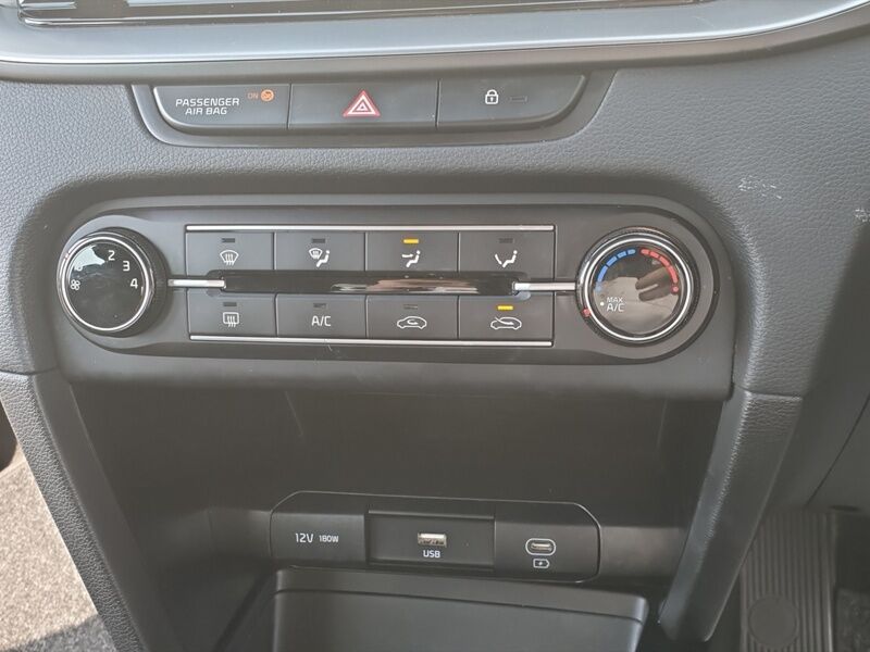 More views of Kia Ceed