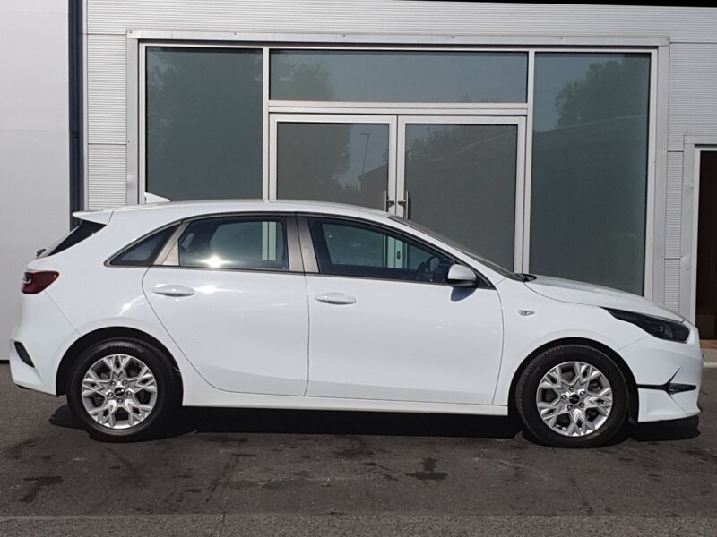 More views of Kia Ceed