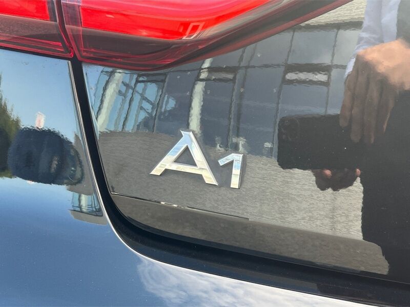 More views of Audi A1