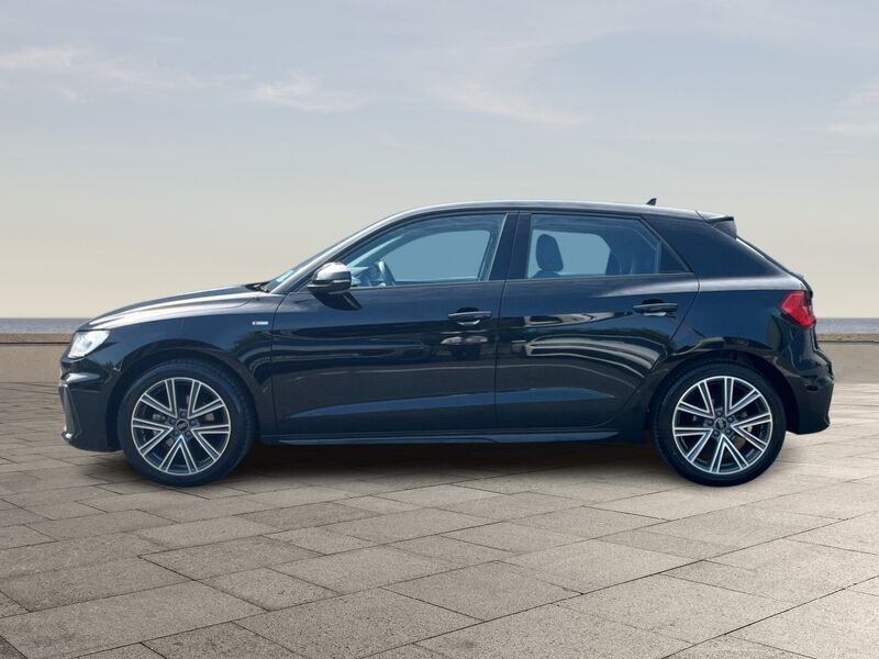 More views of Audi A1