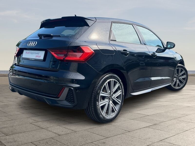 More views of Audi A1