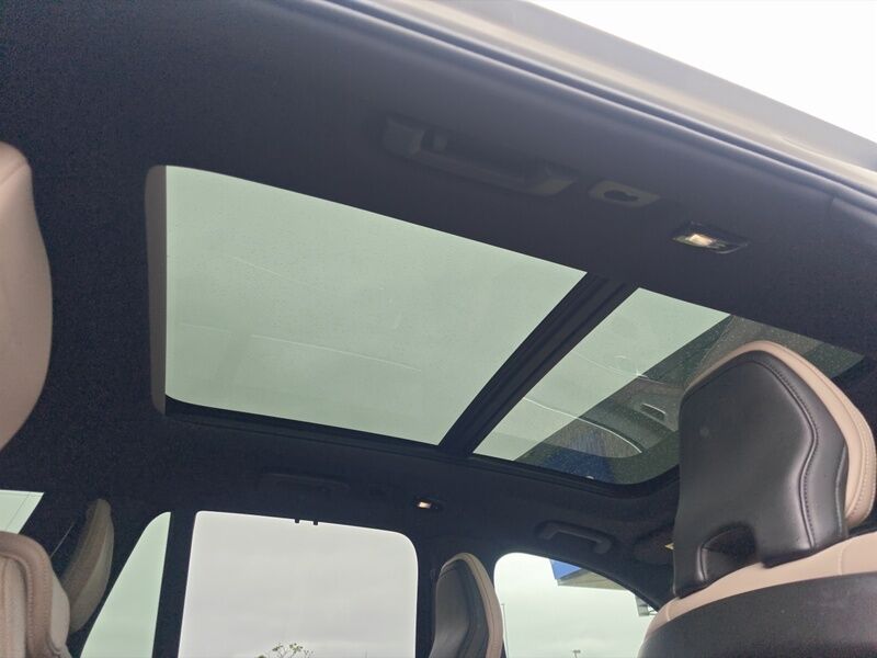 More views of Volvo XC90