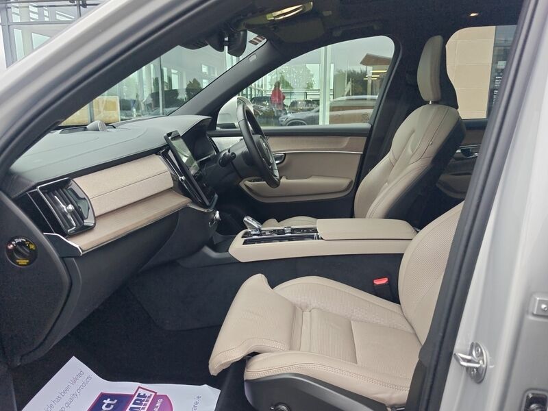 More views of Volvo XC90