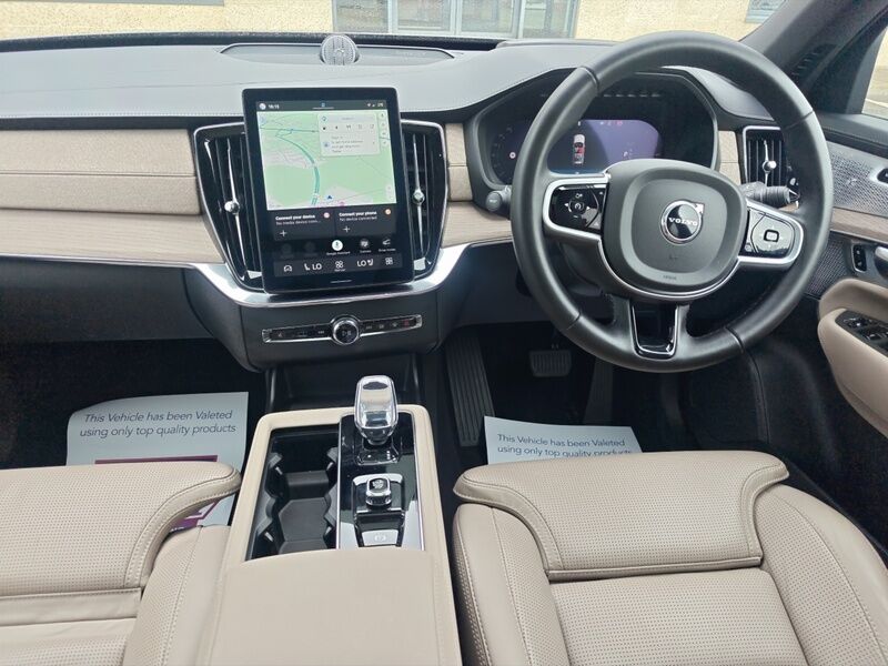 More views of Volvo XC90