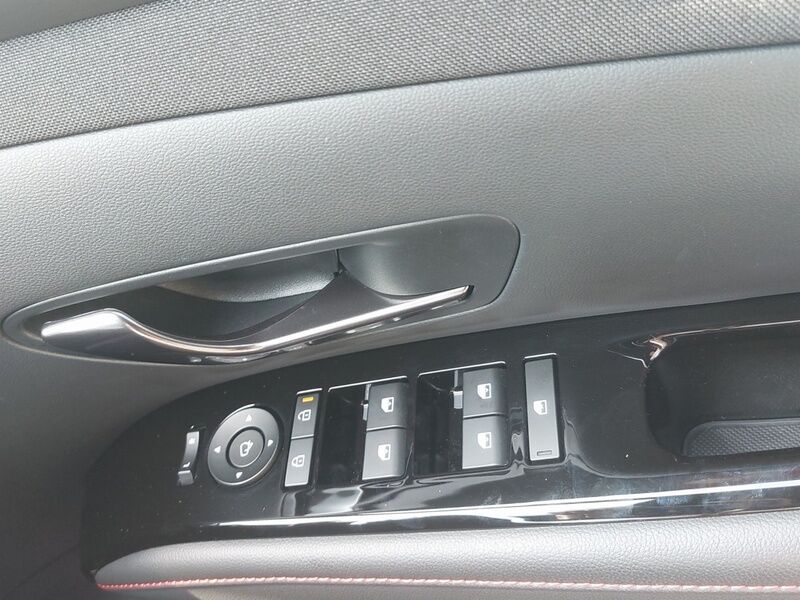 More views of Hyundai Tucson