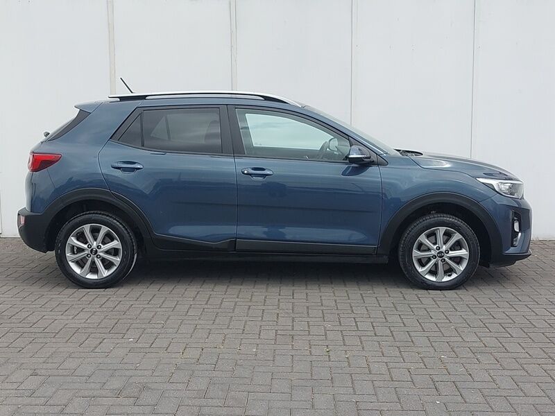 More views of Kia Stonic