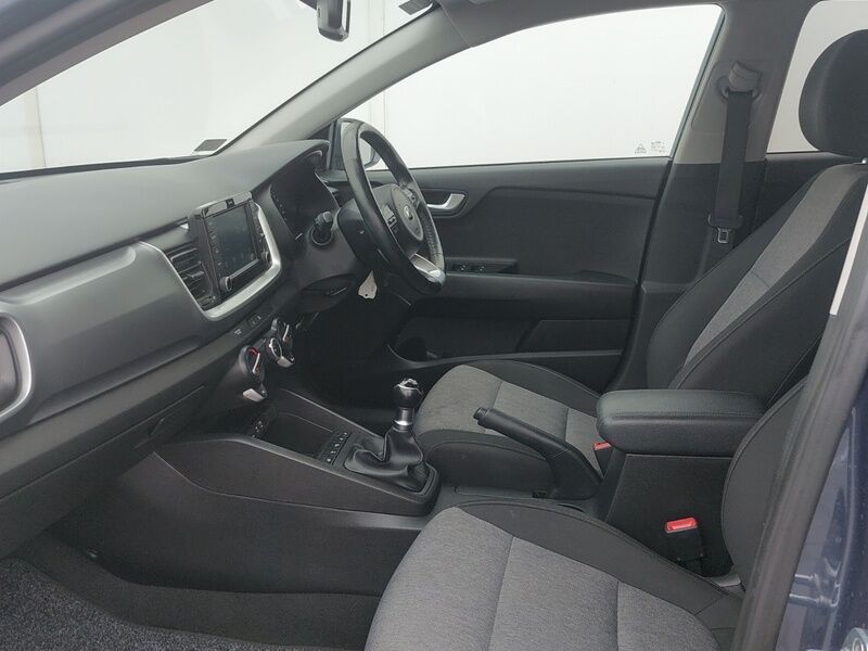 More views of Kia Stonic