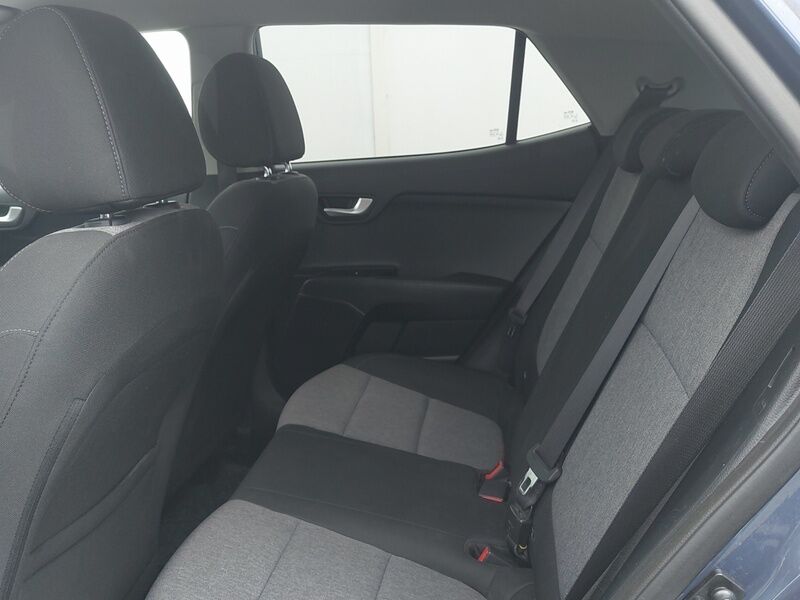 More views of Kia Stonic
