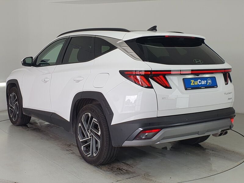 More views of Hyundai Tucson