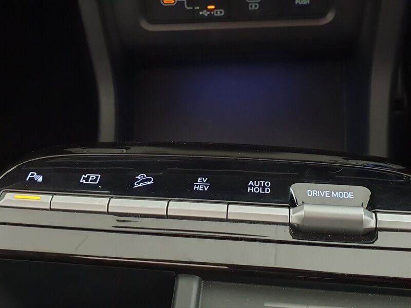More views of Hyundai Tucson