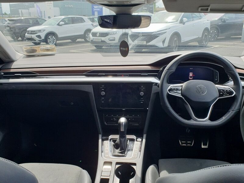 More views of Volkswagen Arteon
