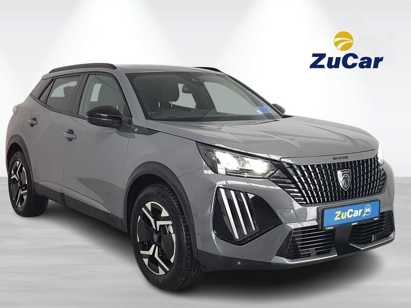 More views of Peugeot 2008