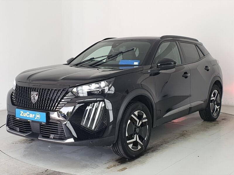 More views of Peugeot 2008