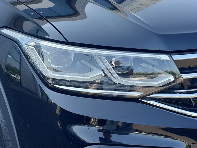 More views of Volkswagen Tiguan