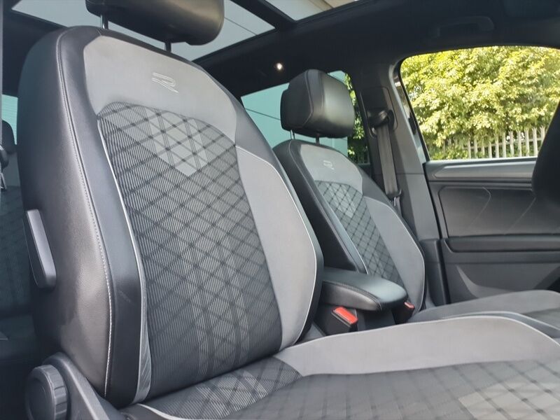 More views of Volkswagen Tiguan