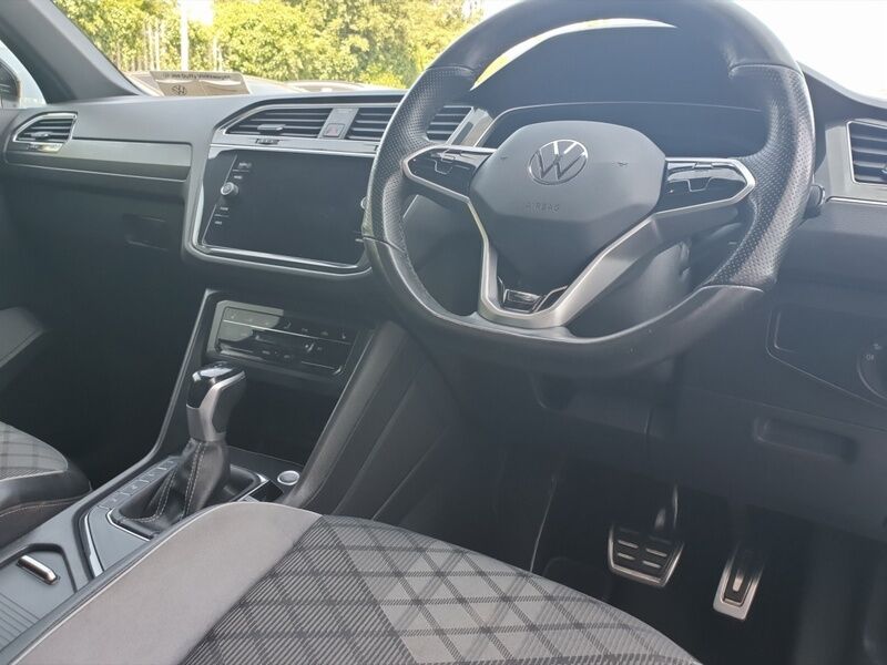 More views of Volkswagen Tiguan