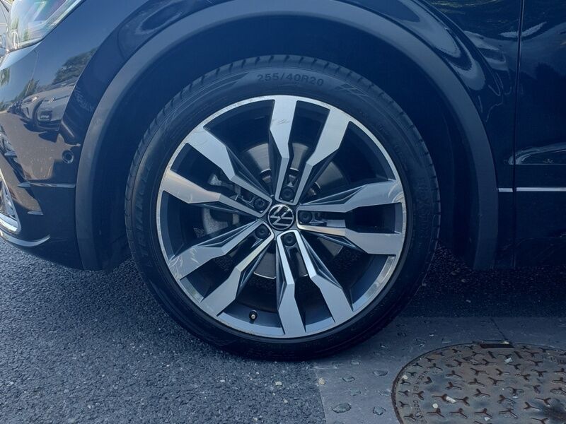 More views of Volkswagen Tiguan