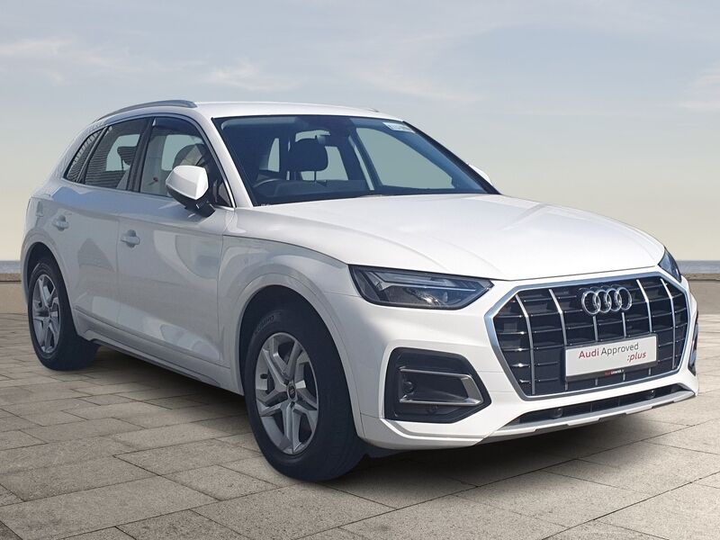 More views of Audi Q5