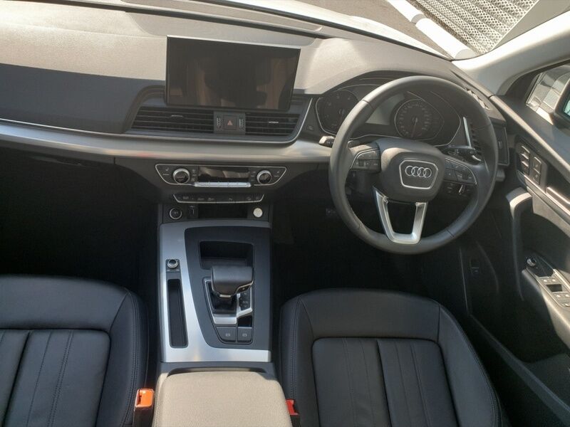 More views of Audi Q5