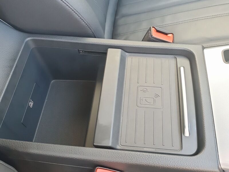 More views of Audi Q5