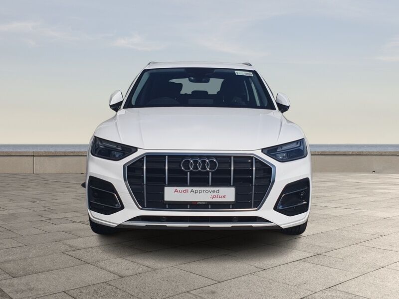 More views of Audi Q5