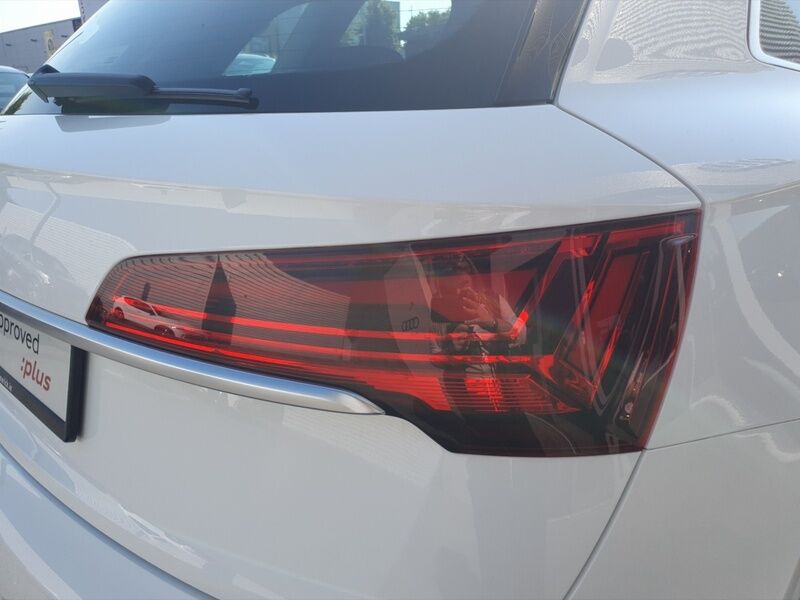 More views of Audi Q5