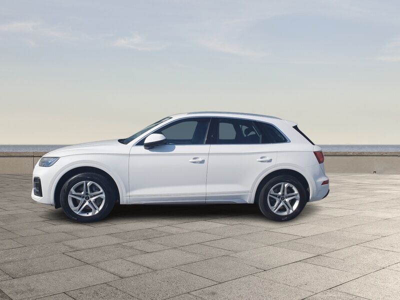 More views of Audi Q5