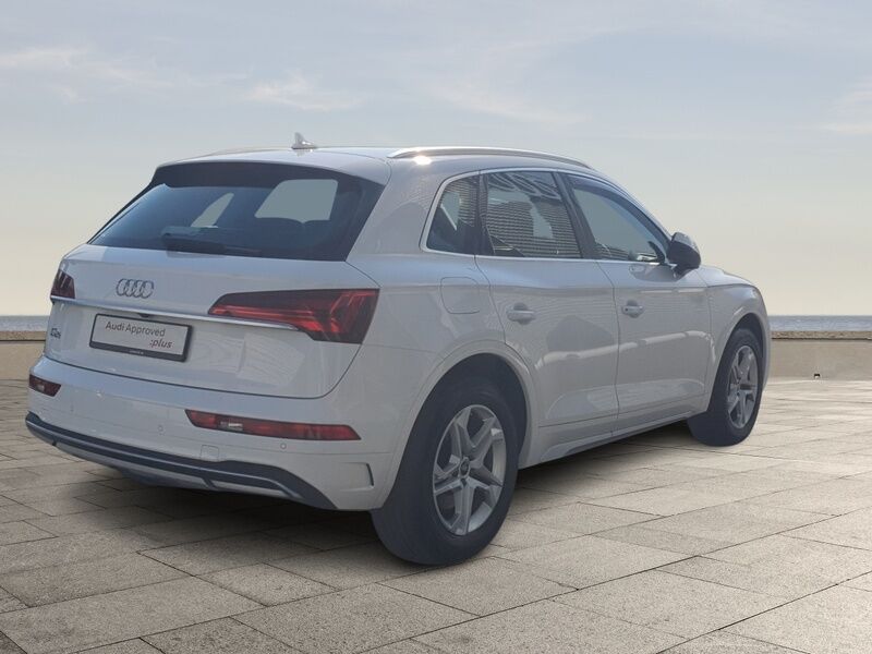 More views of Audi Q5