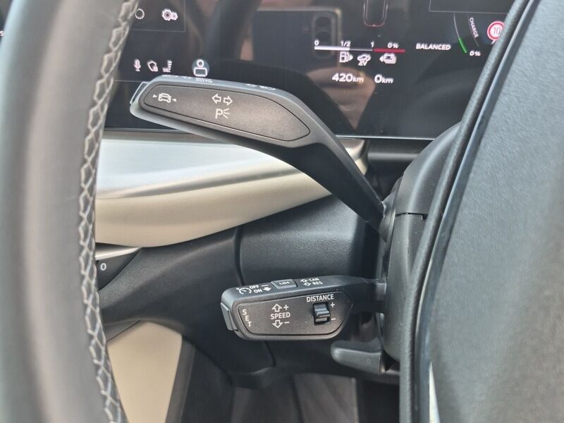 More views of Audi Q5