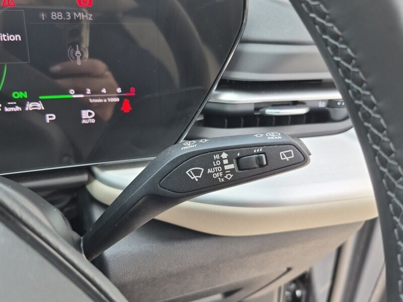 More views of Audi Q5