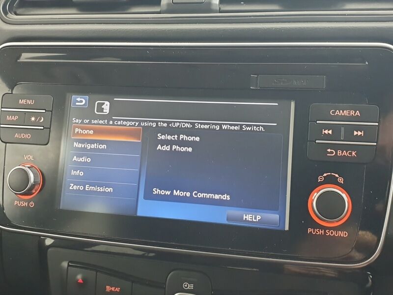 More views of Nissan Leaf