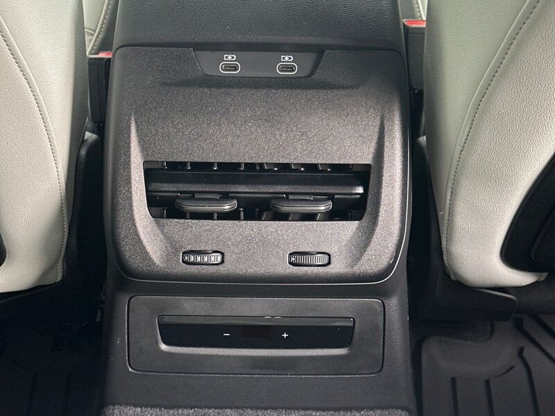 More views of Audi A5