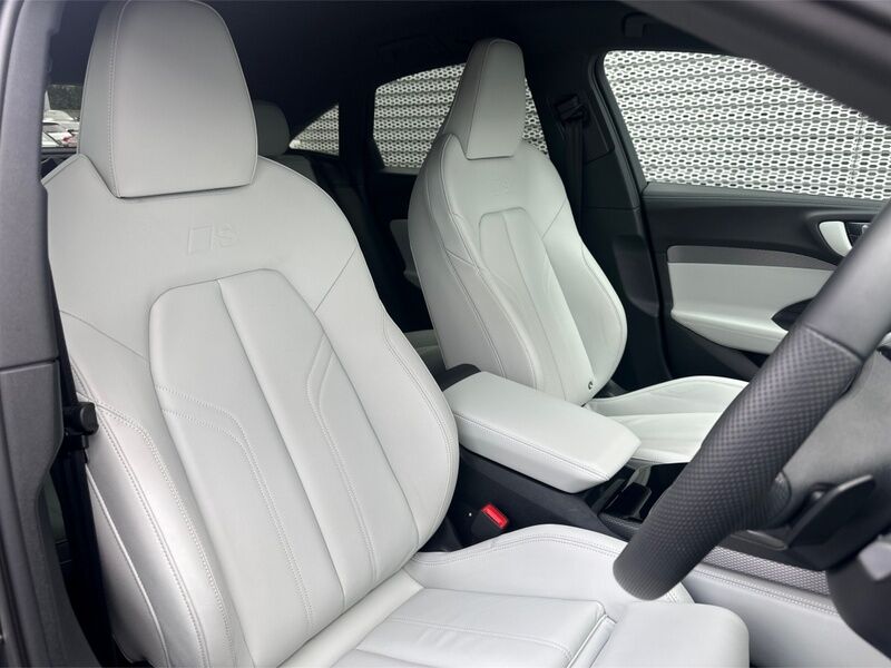 More views of Audi A5