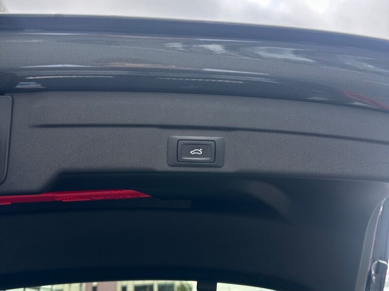 More views of Audi A5