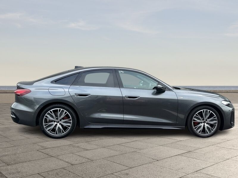 More views of Audi A5
