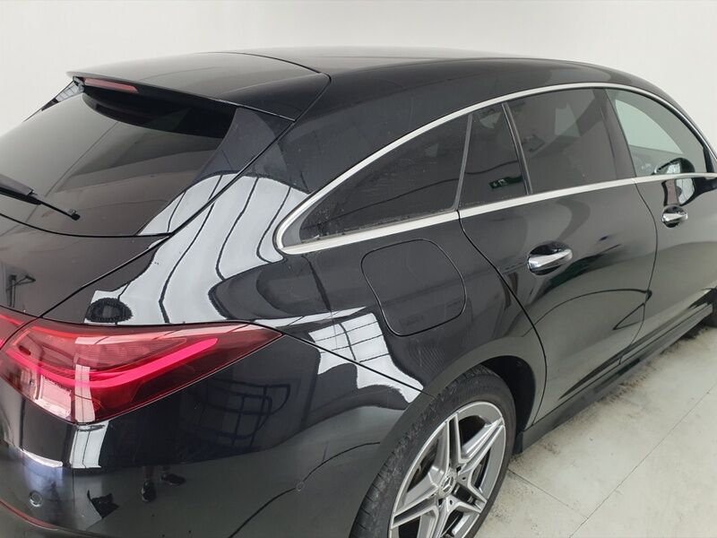 More views of Mercedes-Benz CLA