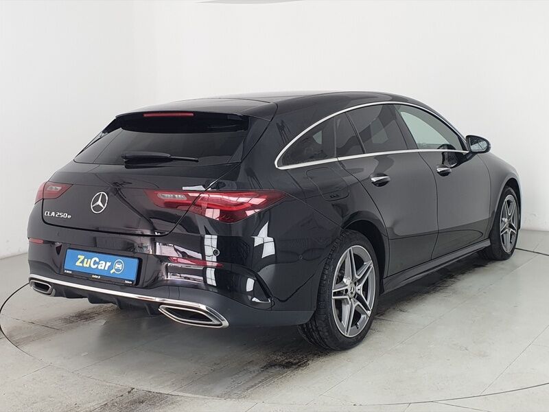More views of Mercedes-Benz CLA