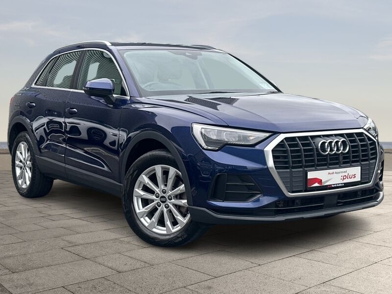 More views of Audi Q3
