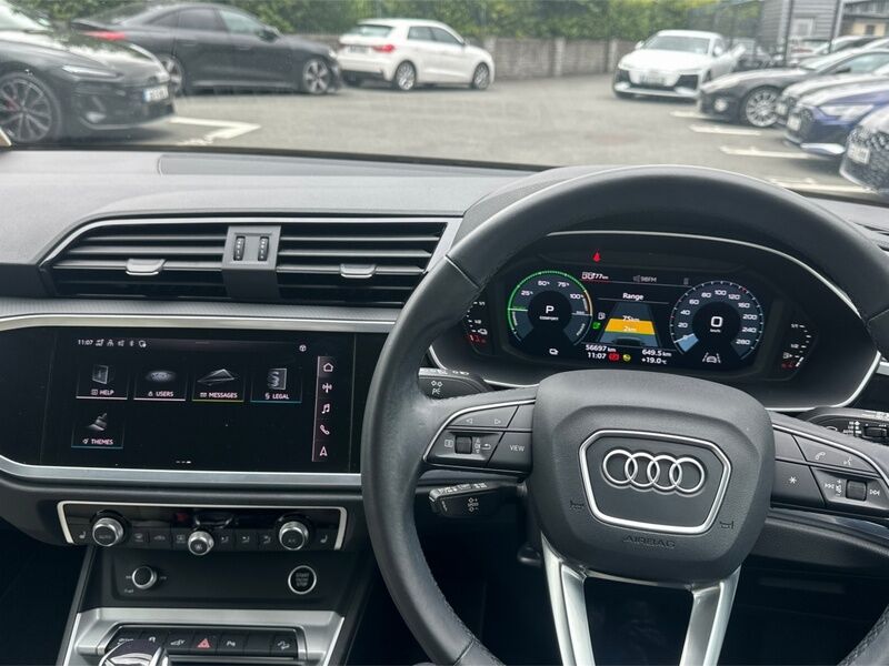 More views of Audi Q3