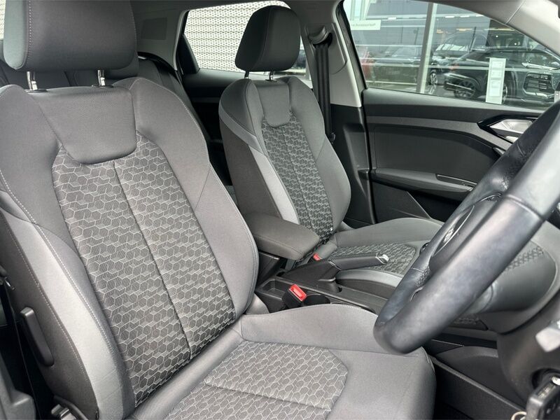 More views of Audi A1