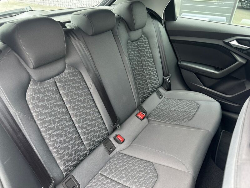More views of Audi A1