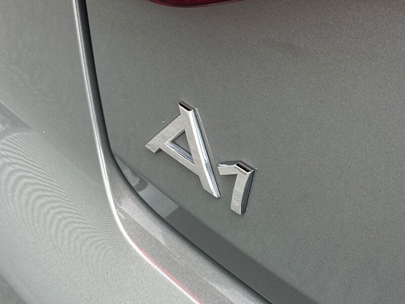 More views of Audi A1