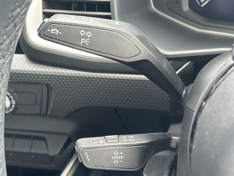 More views of Audi A1