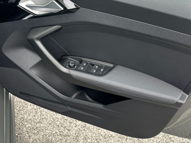 More views of Audi A1