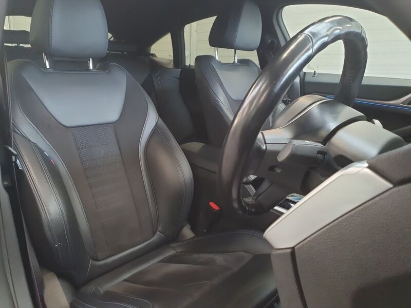 More views of BMW i4