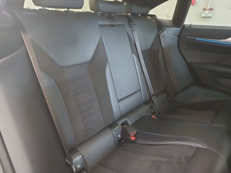 More views of BMW i4