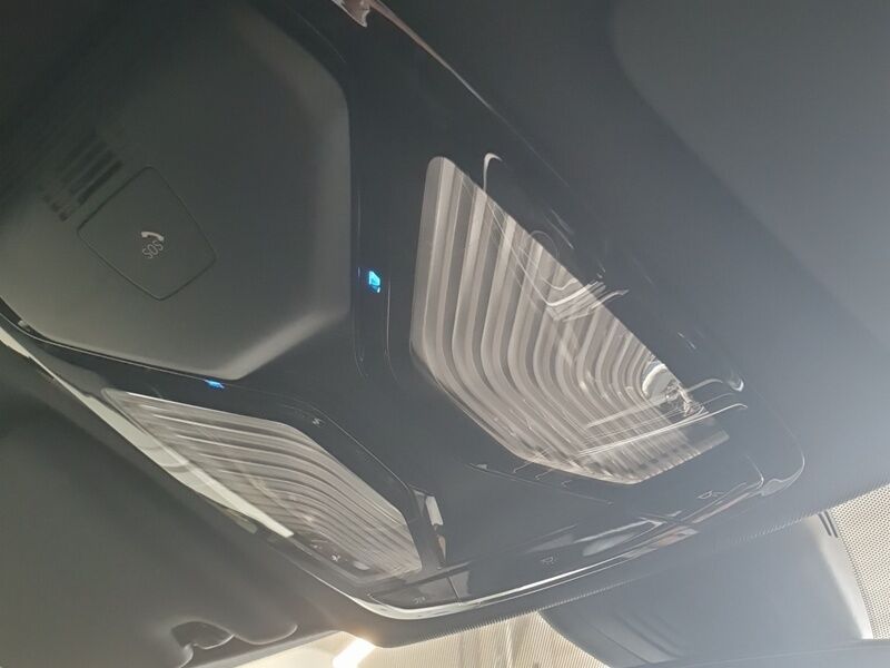 More views of BMW i4