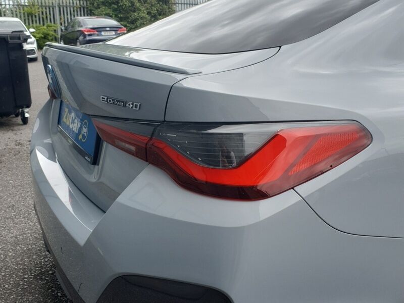 More views of BMW i4