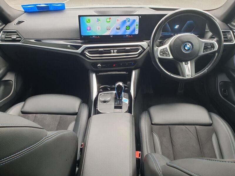 More views of BMW i4