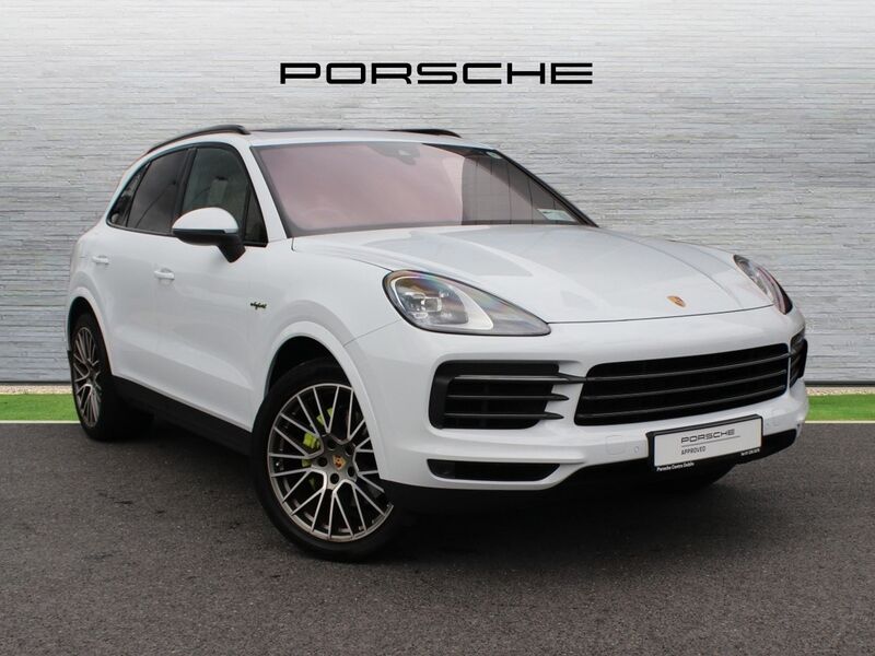 More views of Porsche Cayenne